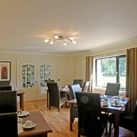 The Ferris Wheel B&B فندق مبيت وإفطار Beaufort