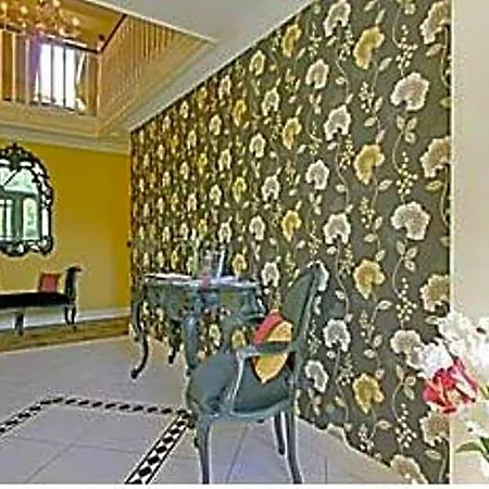 The Ferris Wheel B&B فندق مبيت وإفطار Beaufort