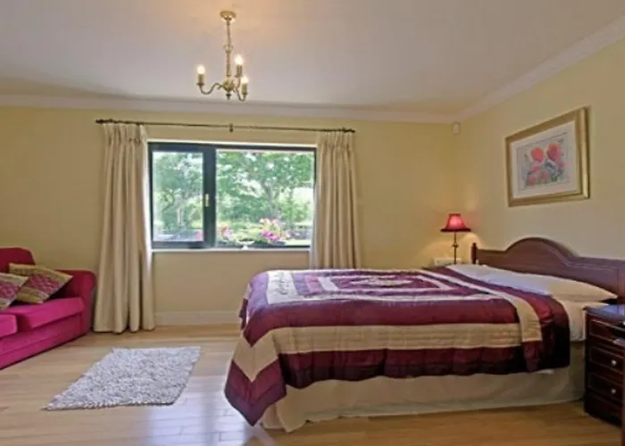 The Ferris Wheel לינה וארוחת בוקר 4*